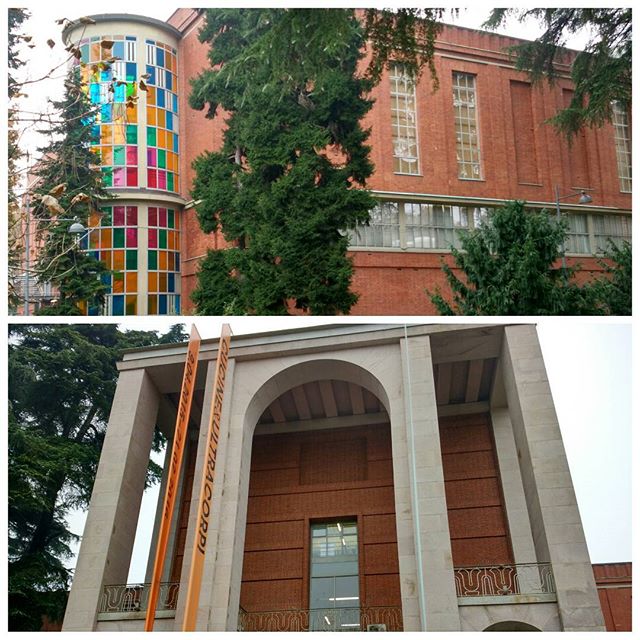 Триенале - галерея и музей дизайна. Экспозиция пока не заинтересовала, так что просто побродила :) #trienale #museum #milan #milano #italia #italy